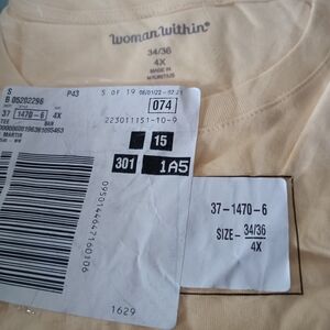 Woman Withih Short Sleeve Tee NWT 4X (34-36)